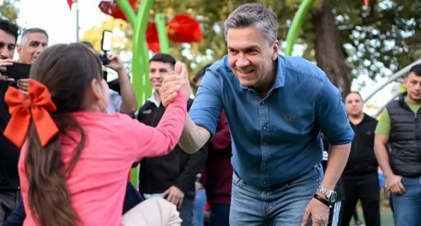 Resistencia: inauguraron la remodelaci&oacute;n integral de la Plaza 12 de Octubre